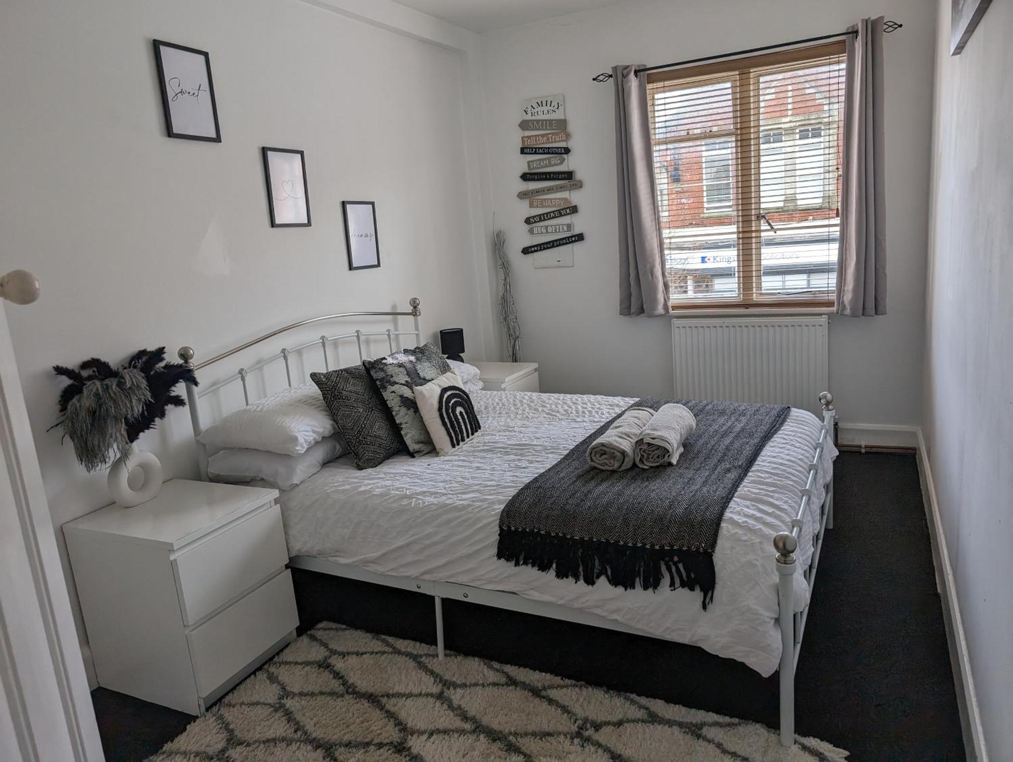 Twenty Four Apartment Hythe  Luaran gambar